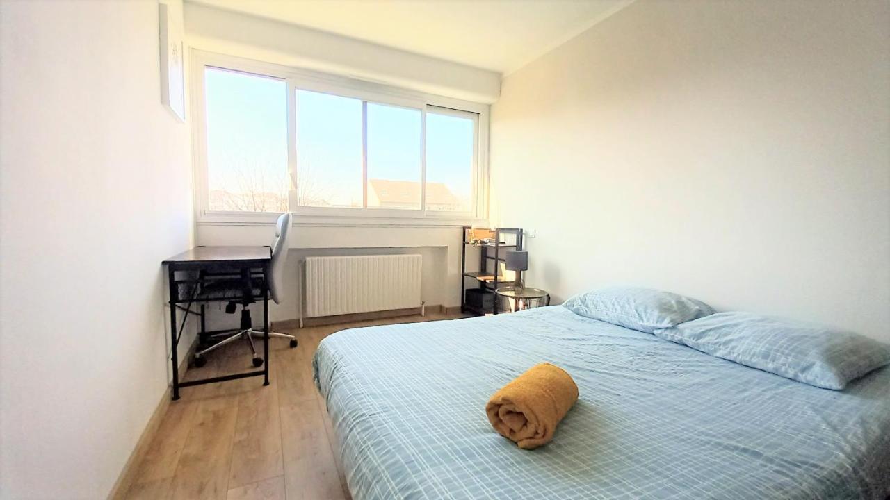 Magnifique Cocon - Metro A Republique - 2 Belles Chambres Avec Dressings - Wifi Gratuit - Netflix - Au Calme Absolu - Lumineux - Jardin Arbore Partage Dans La Residence Villeurbanne Exterior photo